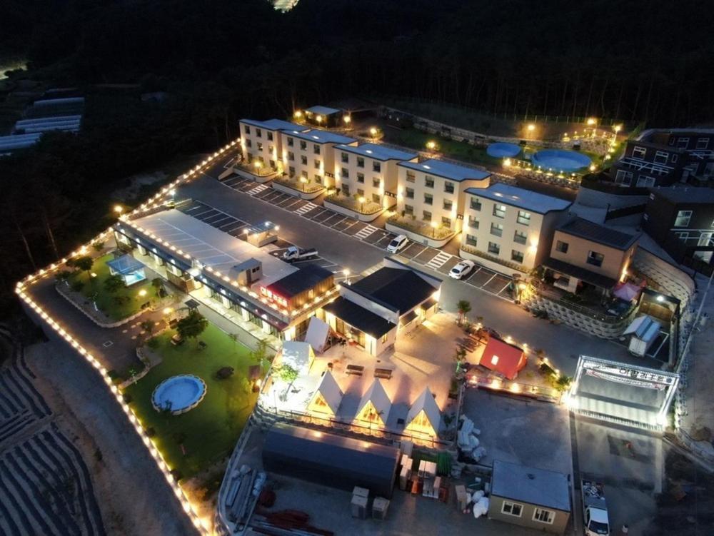 Epop Resort Building A Chuncheon Eksteriør bilde